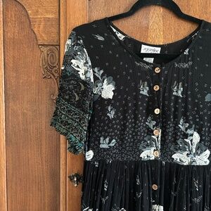 Vintage Floral Maxi Dress